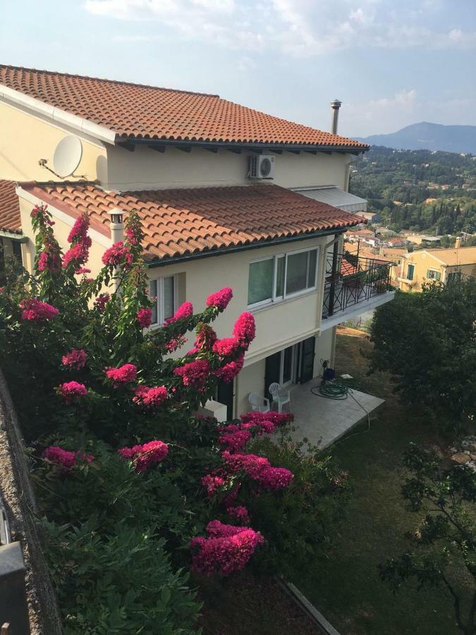 Villa Chez Nikos Kompítsion Exterior foto